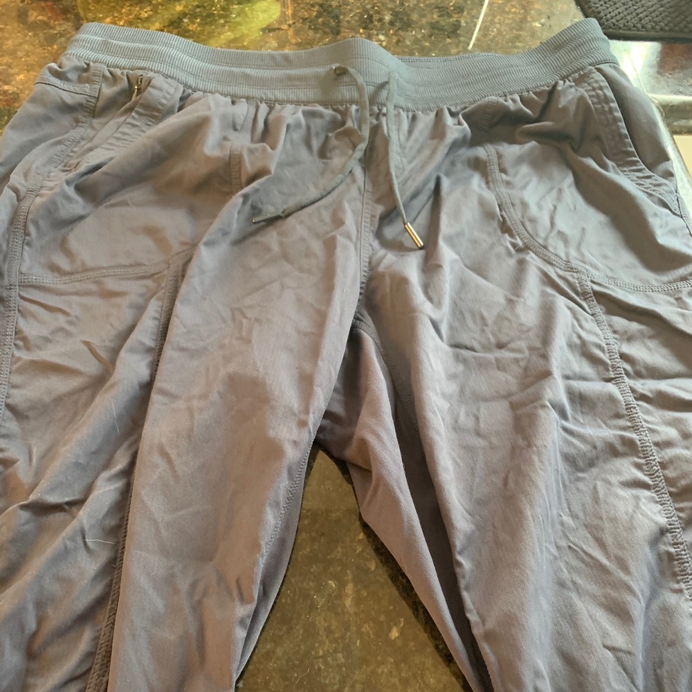 North Face Slip On Capris